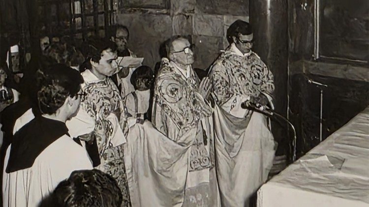 Il giovane Robert Francis Prevost, futuro Leone XIV, al Santuario di Genazzano